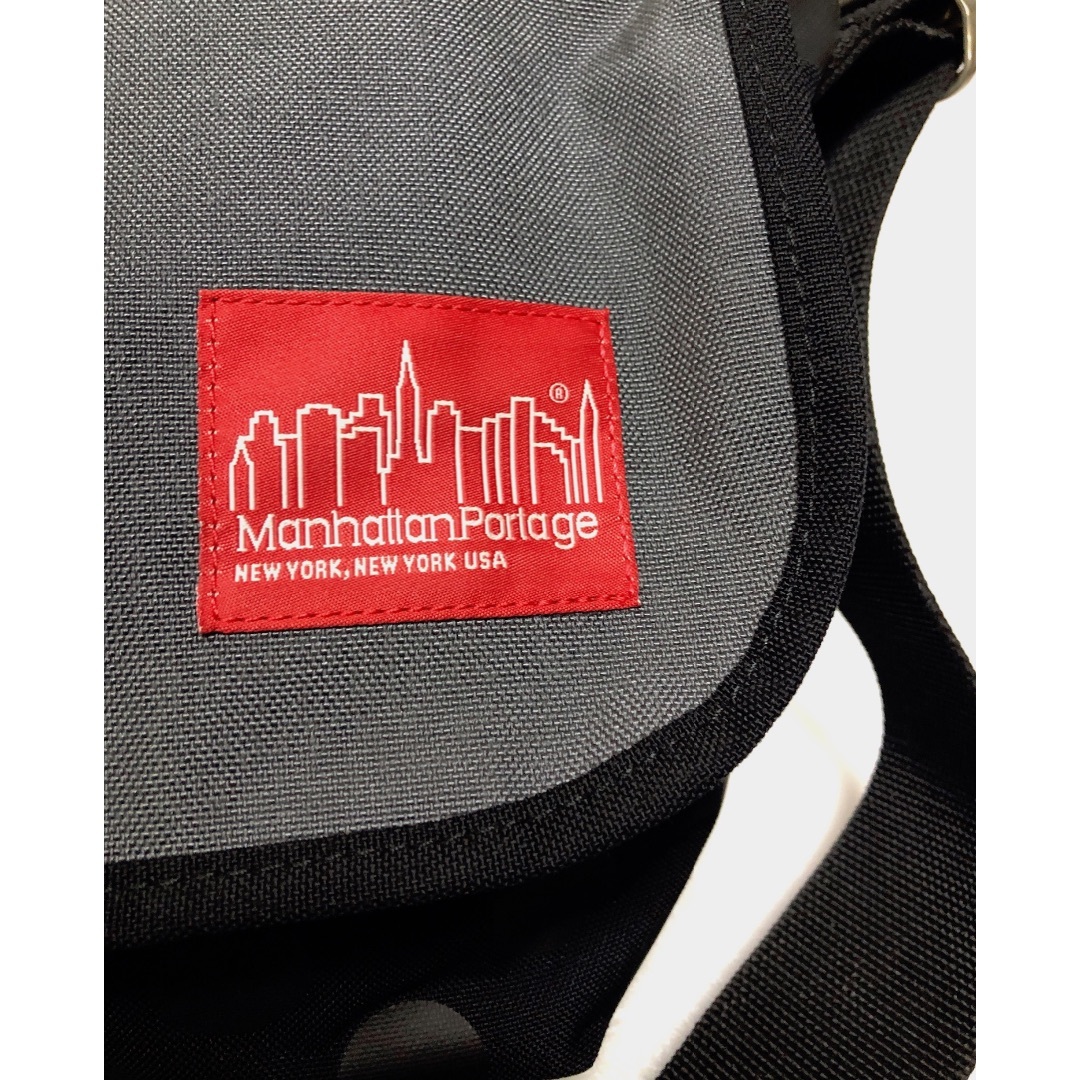 Manhattan Portage(マンハッタンポーテージ)のマンハッタンポーテージ 2405153 ドット メッセンジャーバッグ  レディースのバッグ(ショルダーバッグ)の商品写真