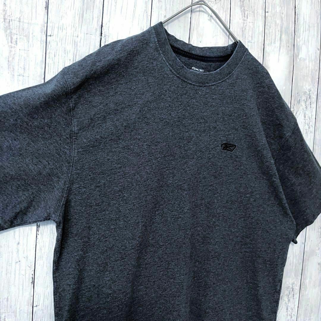 Reebok(リーボック)のメンズ古着　REEBOKリーボック　ワンポイント刺繍ロゴTシャツ　XL グレー メンズのトップス(Tシャツ/カットソー(半袖/袖なし))の商品写真