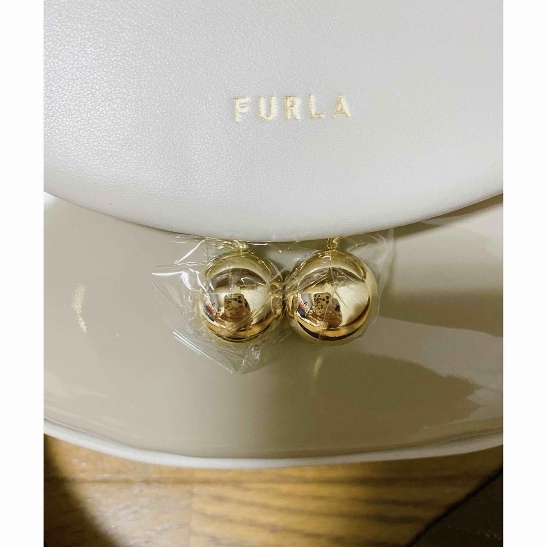 Furla(フルラ)のフルラ ショルダーバッグ FURLA ポルタジョイアWB00331 がま口 レディースのバッグ(ショルダーバッグ)の商品写真