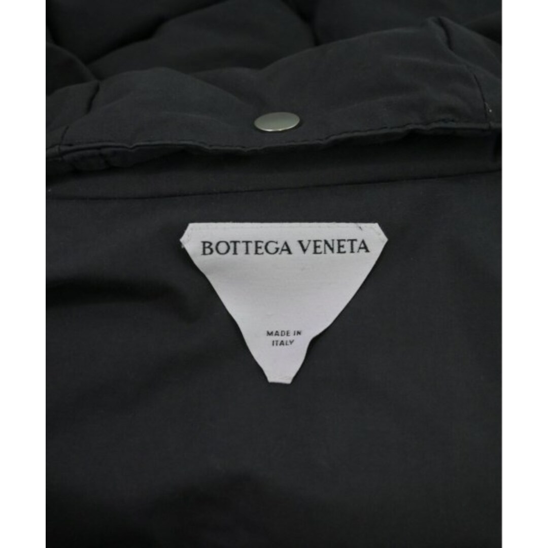 Bottega Veneta(ボッテガヴェネタ)のBOTTEGA VENETA ダウンジャケット/ダウンベスト S 紺系 【古着】【中古】 メンズのジャケット/アウター(ダウンジャケット)の商品写真
