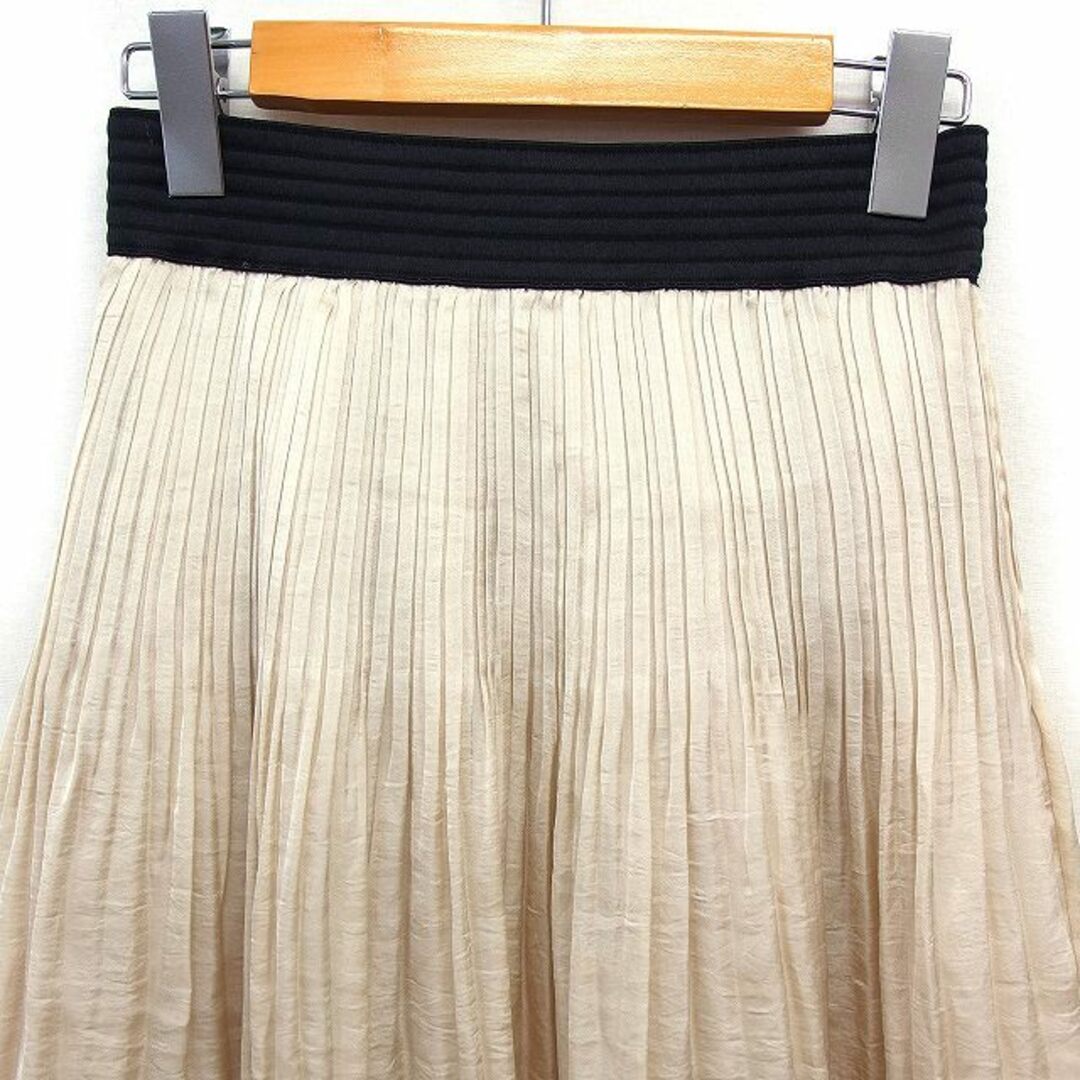 SunaUna(スーナウーナ)のスーナウーナ Sunauna プリーツ スカート ひざ丈 ウエスト切替 38 レディースのスカート(ひざ丈スカート)の商品写真