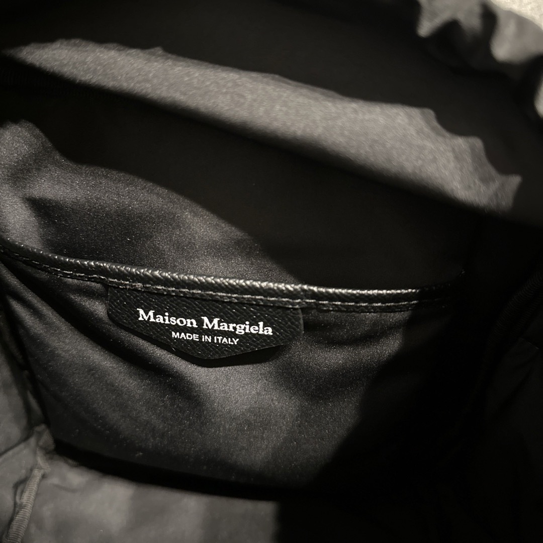 Maison Martin Margiela(マルタンマルジェラ)のメゾンマルジェラ バックパック SB2WA0003 P1511 T8013 レディースのバッグ(リュック/バックパック)の商品写真
