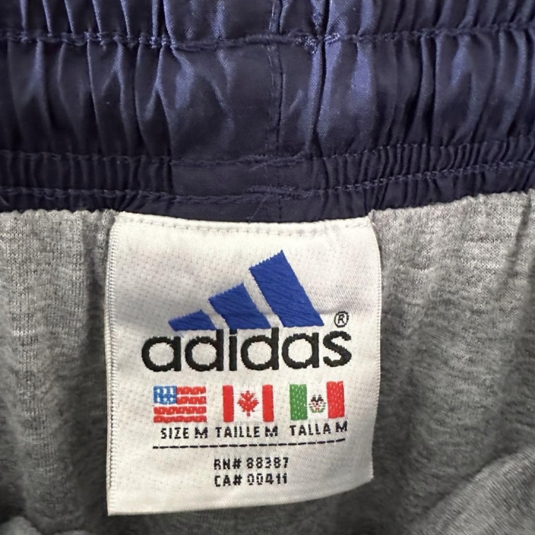 adidas(アディダス)の美品！ 90’s ビンテージ アディダス ナイロン トラックパンツ メンズのパンツ(その他)の商品写真