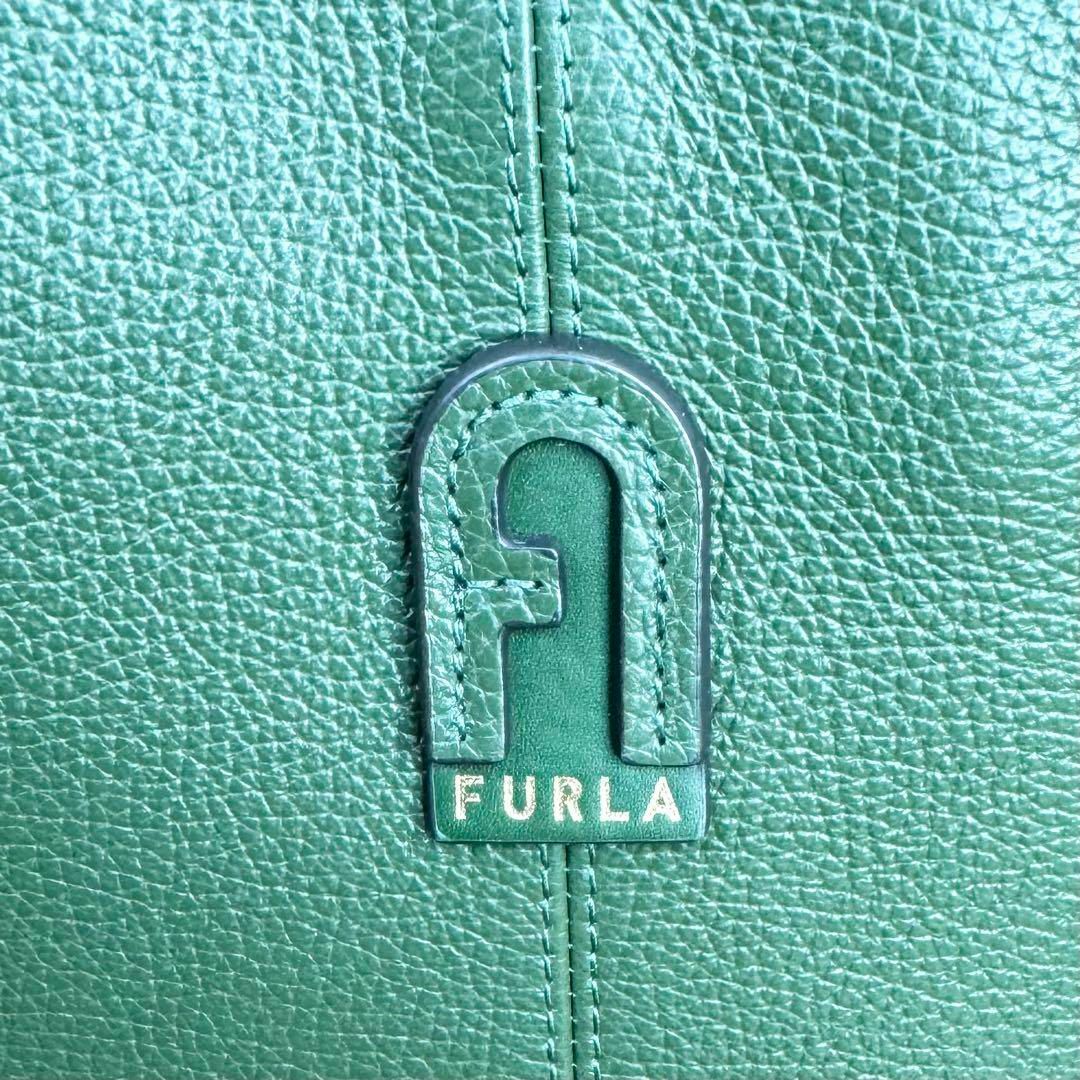 Furla(フルラ)のFURLA ダフネ　グリーン　2way ショルダー　ホーボーバッグ　保存袋付き レディースのバッグ(トートバッグ)の商品写真