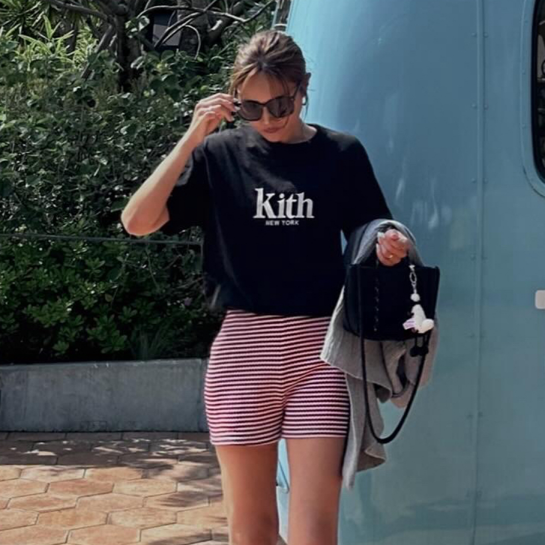 KITH(キス)のkith Tシャツ レディースのトップス(Tシャツ(半袖/袖なし))の商品写真