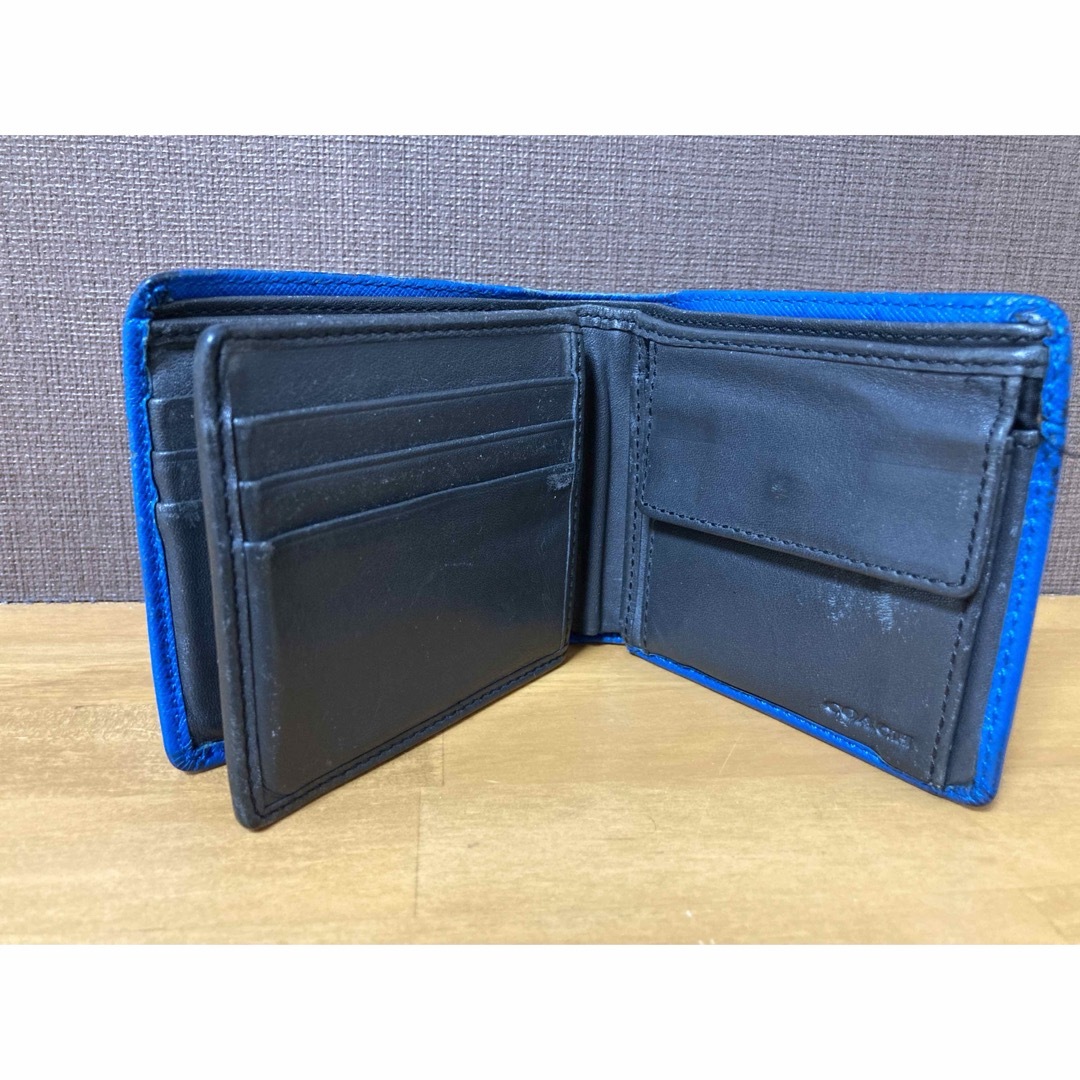 COACH(コーチ)のcoach 財布　二つ折　青色 レディースのファッション小物(財布)の商品写真