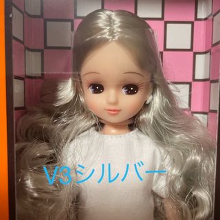 タカラトミー(Takara Tomy)の新品未開封★日本橋限定BASIC モデル　リカちゃんＶ３　リカちゃんキャッスル(人形)