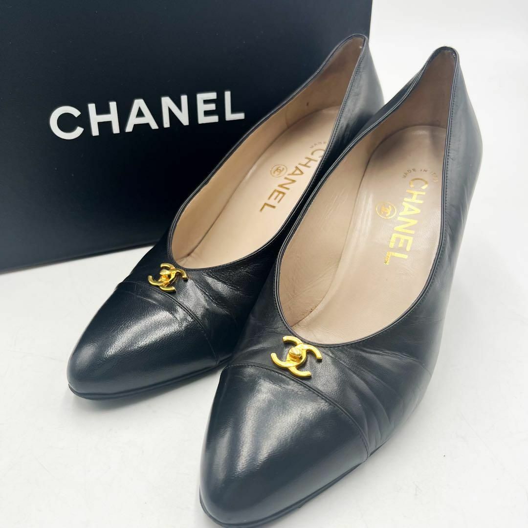 CHANEL(シャネル)の激レア✨ シャネル　パンプス　ココマーク　 箱付き　36 1/2 23.5cm レディースの靴/シューズ(ハイヒール/パンプス)の商品写真