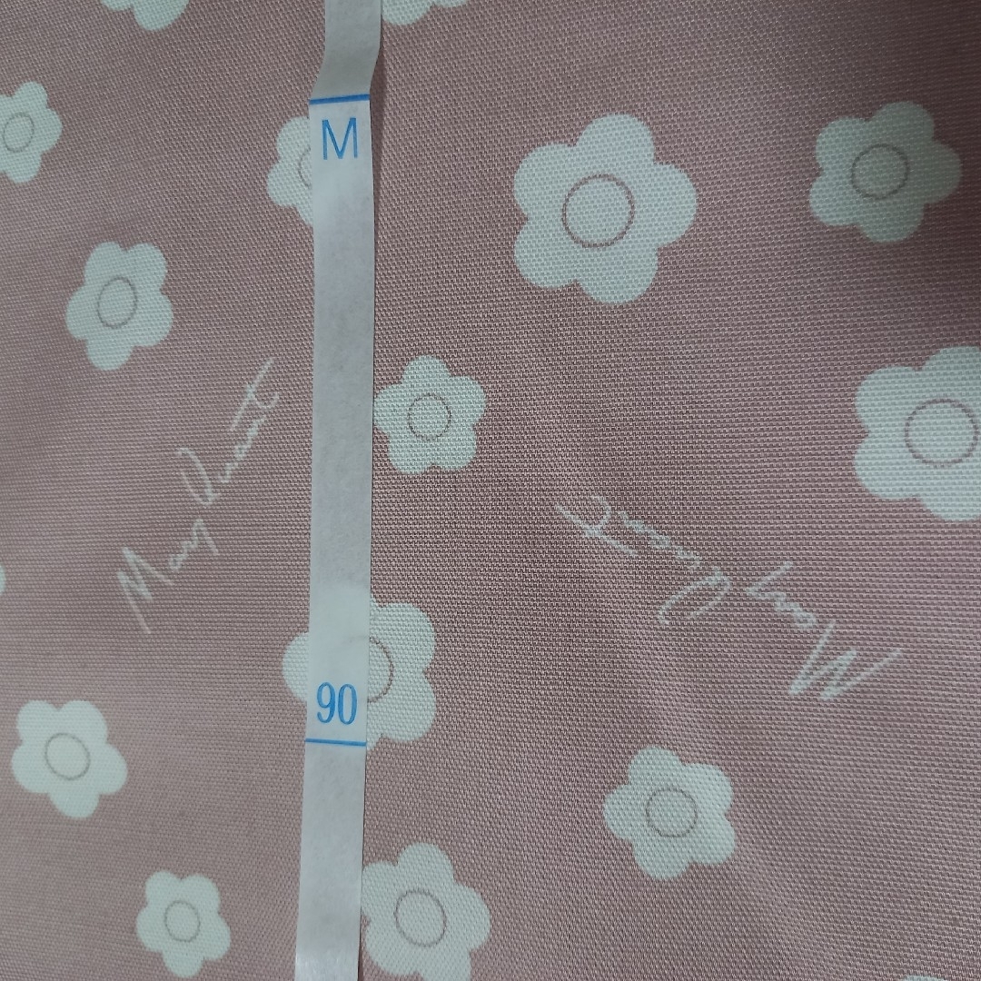 MARY QUANT(マリークワント)のマリークワント生地　MARYQUANT　ピンク　50cm2枚 ミニデイジー　花柄 ハンドメイドの素材/材料(生地/糸)の商品写真