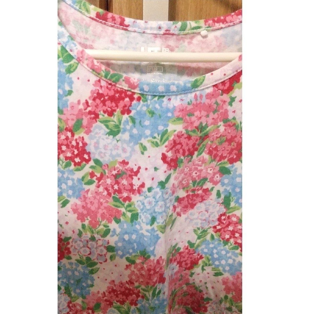 110cm ワンピース　チュニック　ユニクロ　花柄　半袖　夏 キッズ/ベビー/マタニティのキッズ服女の子用(90cm~)(ワンピース)の商品写真