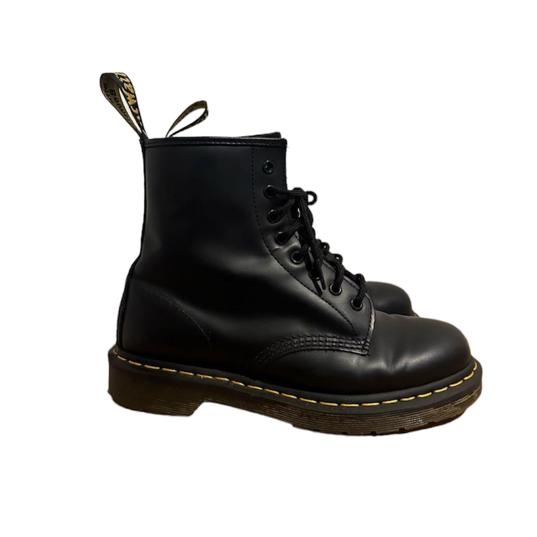 Dr.Martens(ドクターマーチン)のDr.Martens 1460 8 ホールブーツ 靴 ブーツ 黒 レザー 革靴 メンズの靴/シューズ(ブーツ)の商品写真