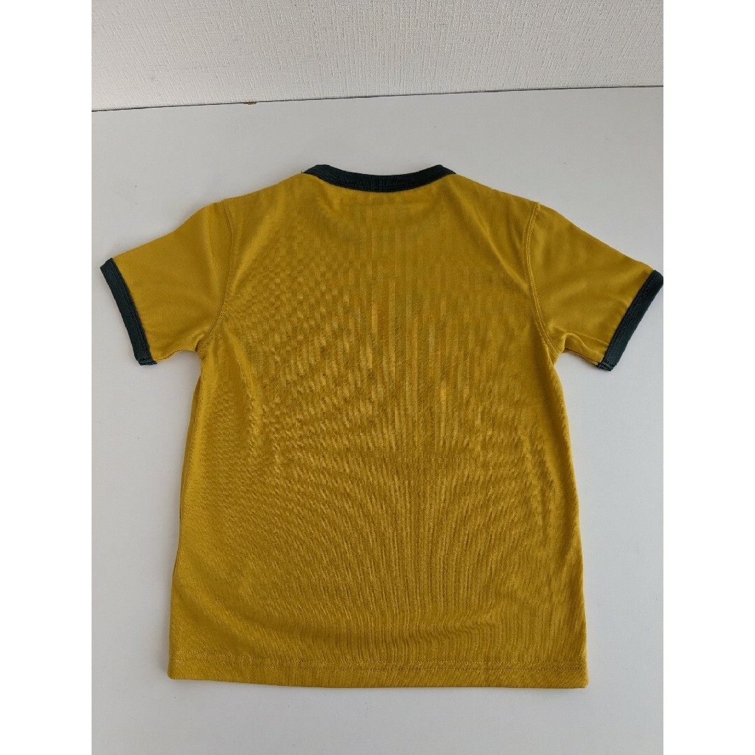 新品未使用　カットソー　Tシャツ　130 キッズ/ベビー/マタニティのキッズ服男の子用(90cm~)(Tシャツ/カットソー)の商品写真