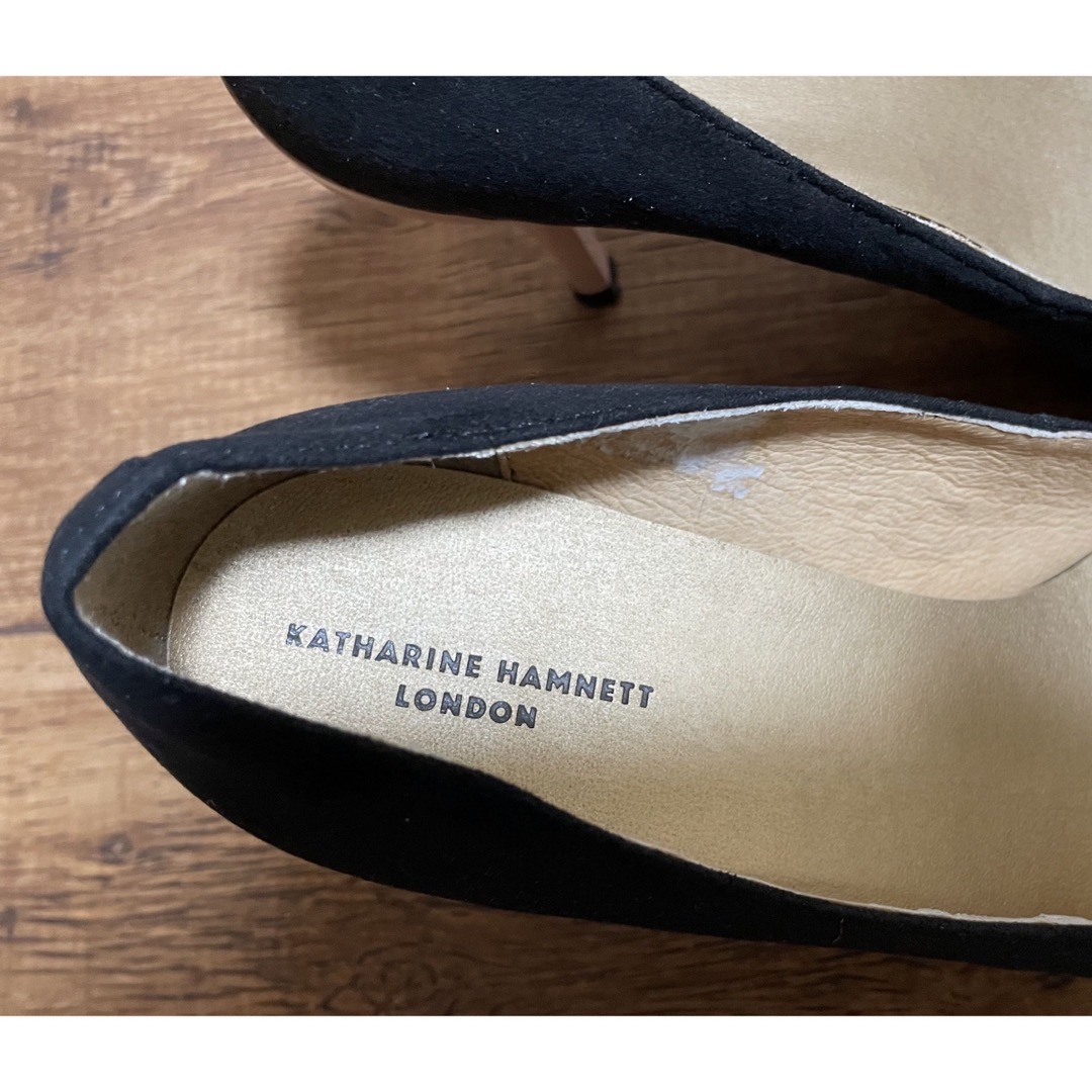 KATHARINE HAMNETT(キャサリンハムネット)の★美品★KATHARINE HAMNETT ブラックパンプス 24cm レディースの靴/シューズ(ハイヒール/パンプス)の商品写真