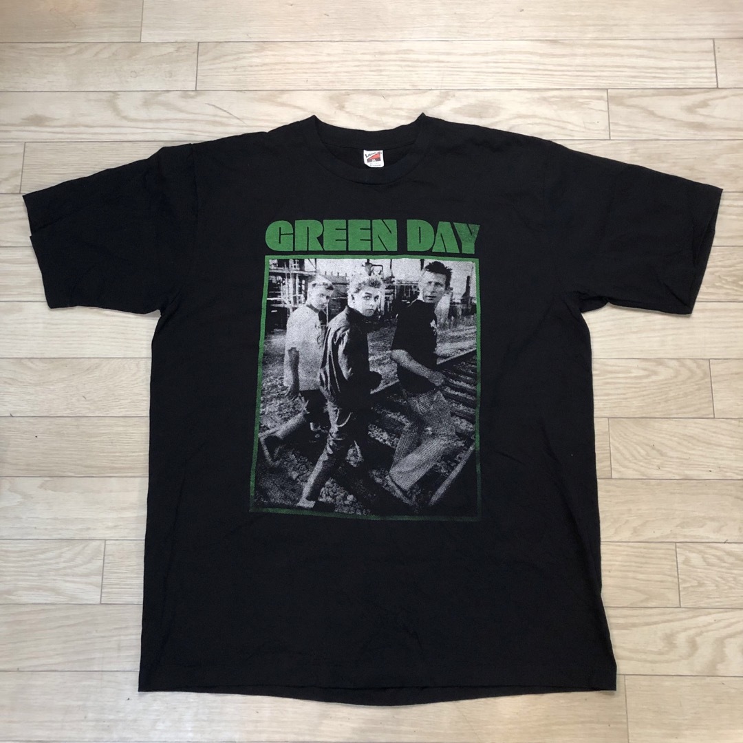 GREEN DAY グリーンデイ バンドTシャツ/ バンT/ USED/ 古着 メンズのトップス(Tシャツ/カットソー(半袖/袖なし))の商品写真