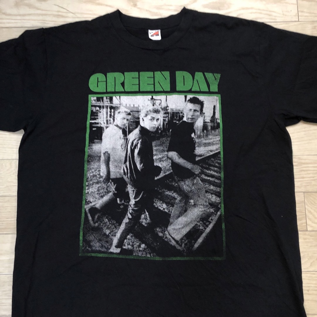 GREEN DAY グリーンデイ バンドTシャツ/ バンT/ USED/ 古着 メンズのトップス(Tシャツ/カットソー(半袖/袖なし))の商品写真