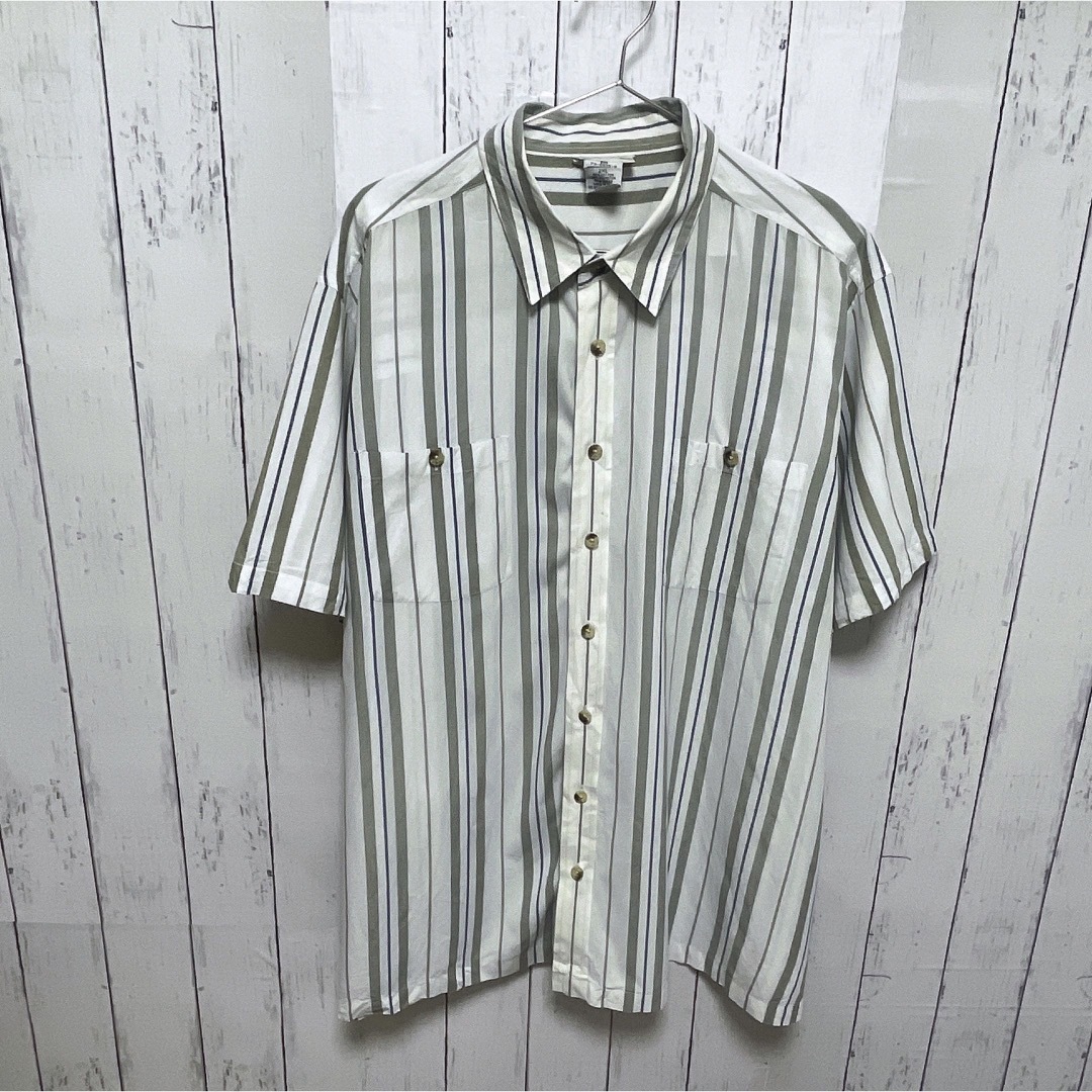 shirts(シャツ)のUSA古着　KINGSIZE　半袖シャツ　XXL　ストライプ　ホワイト　グレー メンズのトップス(シャツ)の商品写真