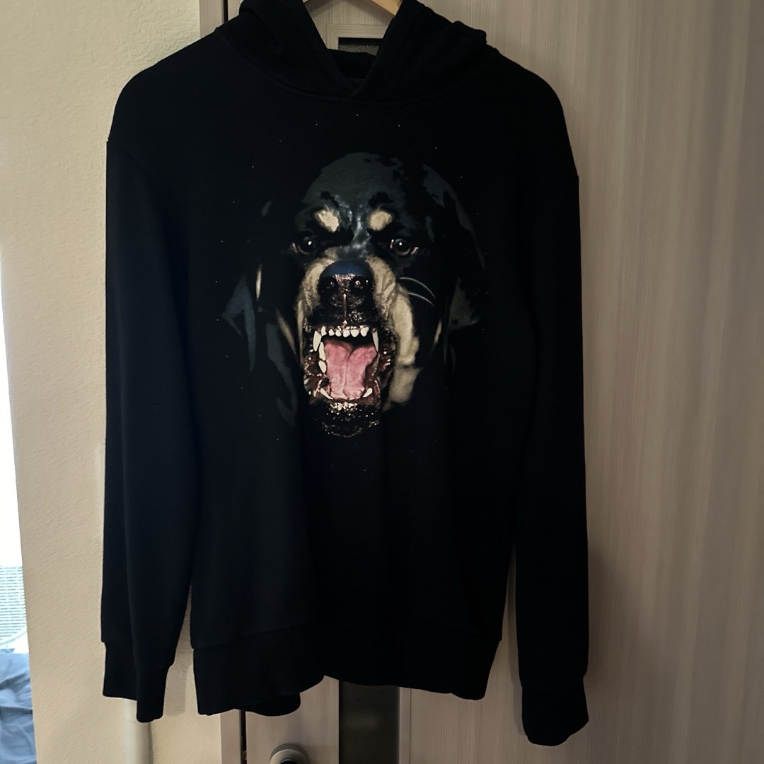 GIVENCHY(ジバンシィ)のgivenchy ロットワイラー　初期 メンズのトップス(パーカー)の商品写真