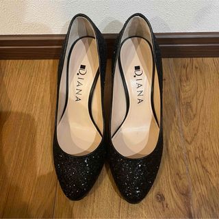 ダイアナ(DIANA)のダイアナ パンプス ラウンドトゥ グリッター 結婚式 パーティー 黒23(ハイヒール/パンプス)