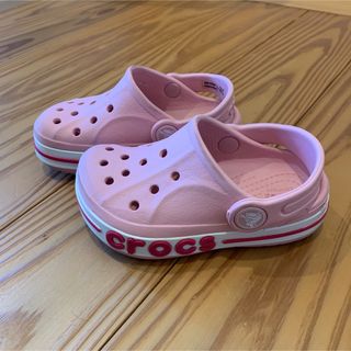 クロックス(crocs)のcrocs ペタルピンク c6(サンダル)