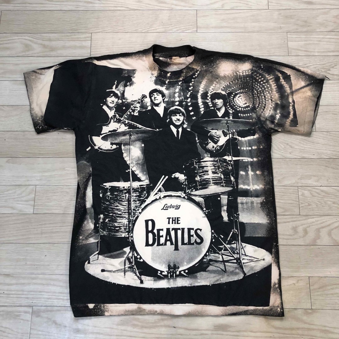 Beatles ビートルズ バンドTシャツ/ バンT/ 総柄/ USED/ 古着 メンズのトップス(Tシャツ/カットソー(半袖/袖なし))の商品写真