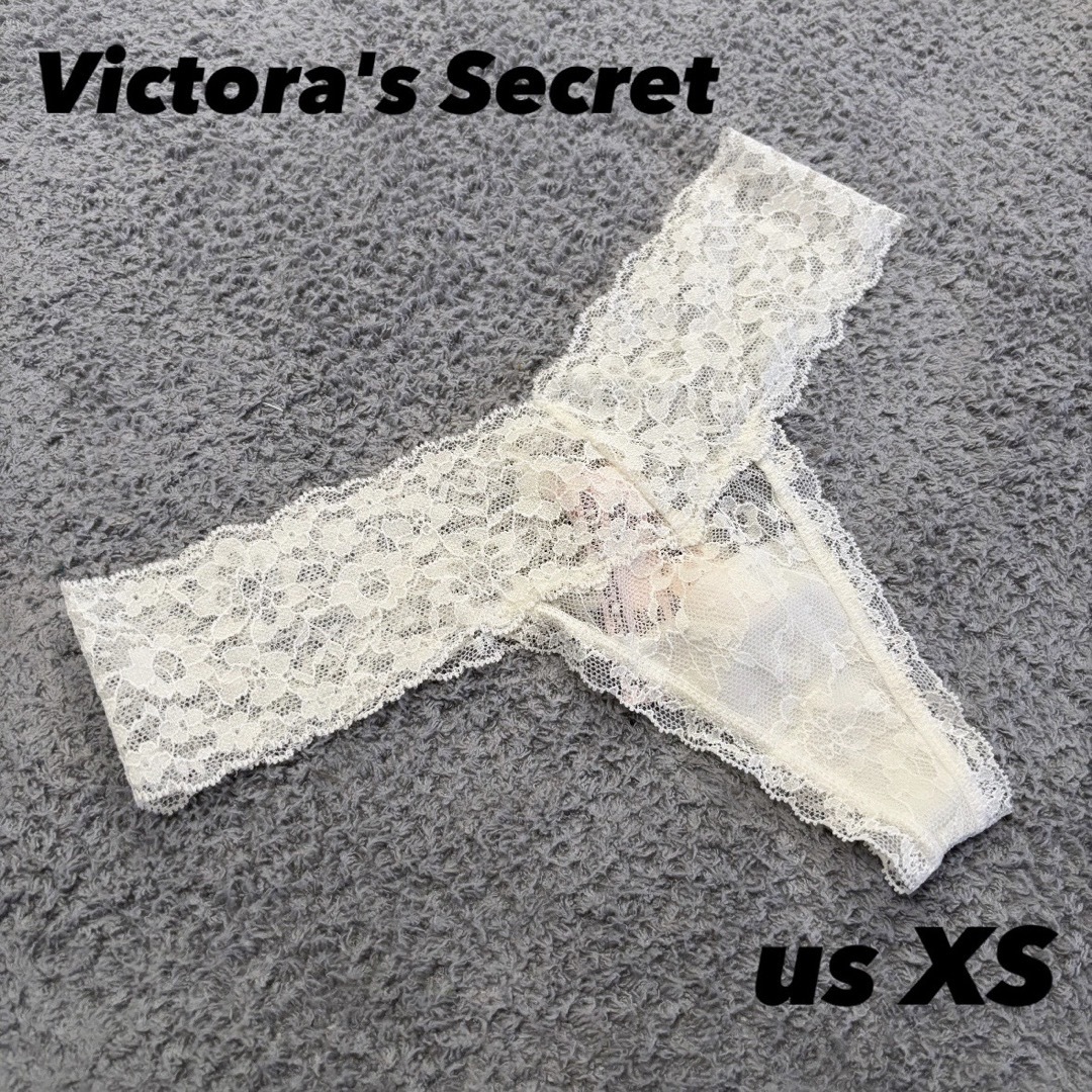 Victoria's Secret(ヴィクトリアズシークレット)のVictora's Secret 大人気ショーツ 白 ホワイト レース レディースの下着/アンダーウェア(ショーツ)の商品写真