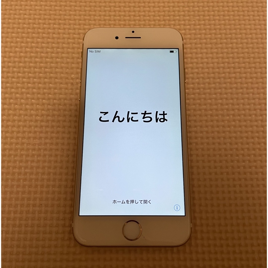 Apple(アップル)のiPhone6 本体 16GB ゴールド スマホ/家電/カメラのスマートフォン/携帯電話(スマートフォン本体)の商品写真