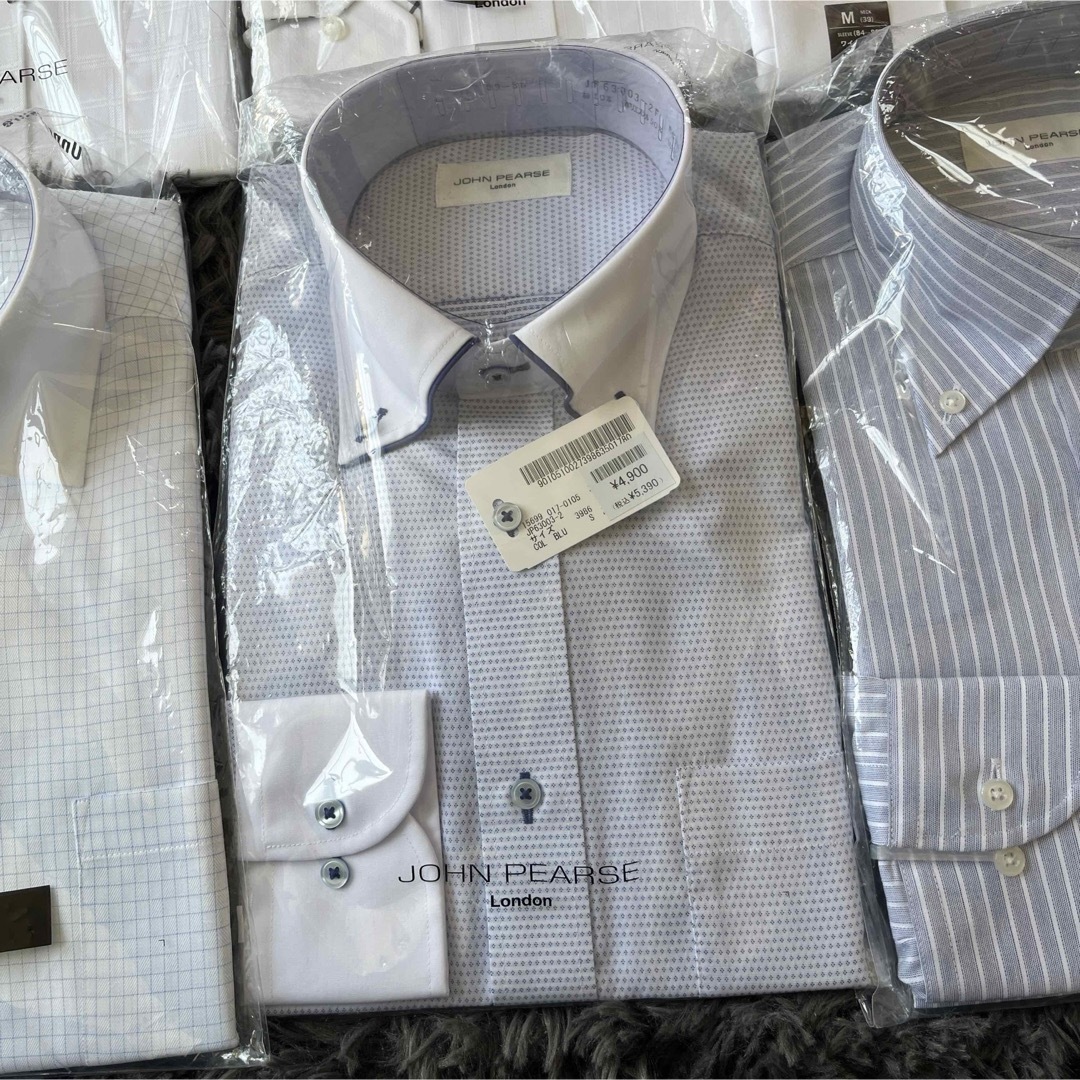 コナカ　ワイシャツ　長袖　８枚　ボタンダウン等　形態安定 メンズのトップス(シャツ)の商品写真