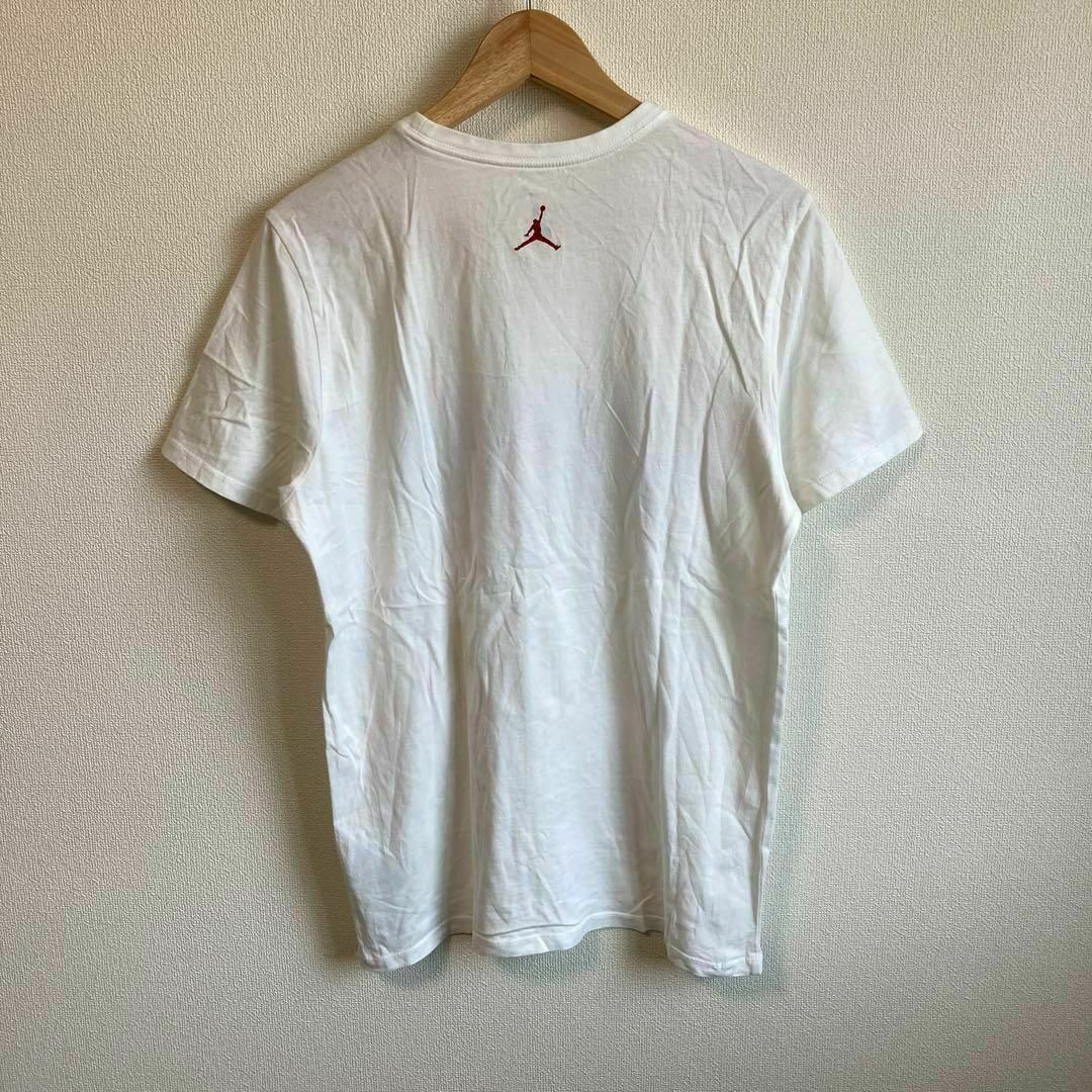 NIKE(ナイキ)のNIKE ナイキ　AIR JORDAN Tシャツ TOKYO プリント　白　L メンズのトップス(Tシャツ/カットソー(半袖/袖なし))の商品写真