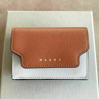 新品未使用　MARNI マルニ　折り財布　ミニ財布　コンパクト財布　カードケース