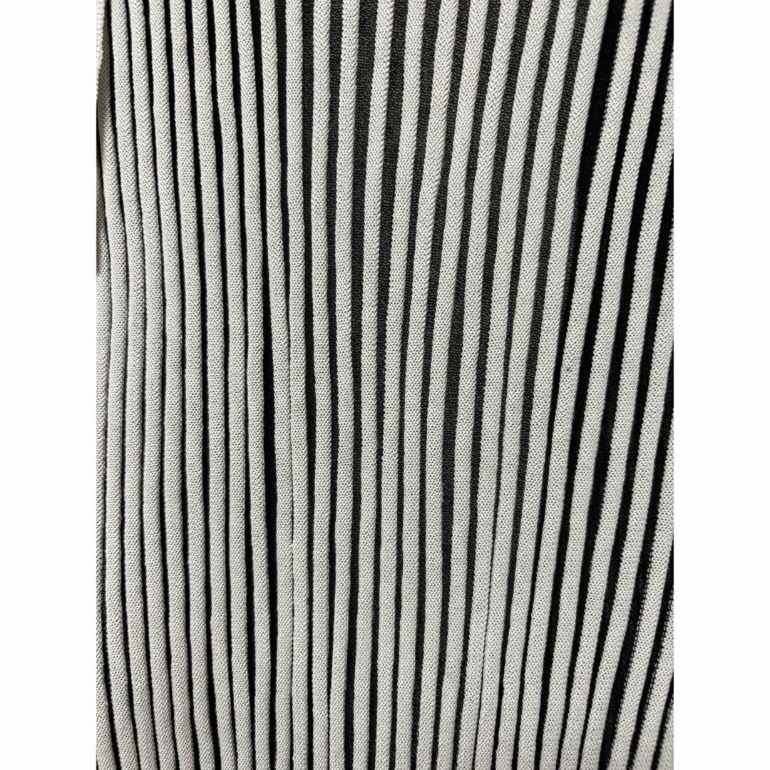 <AEWEN MATOPH>C/P/RM バックリボン ノースリーブニット レディースのトップス(カットソー(半袖/袖なし))の商品写真