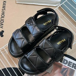 プラダ(PRADA)の(送料無料) ★ prada.サンダル  ★(プラダ). # 4(サンダル)