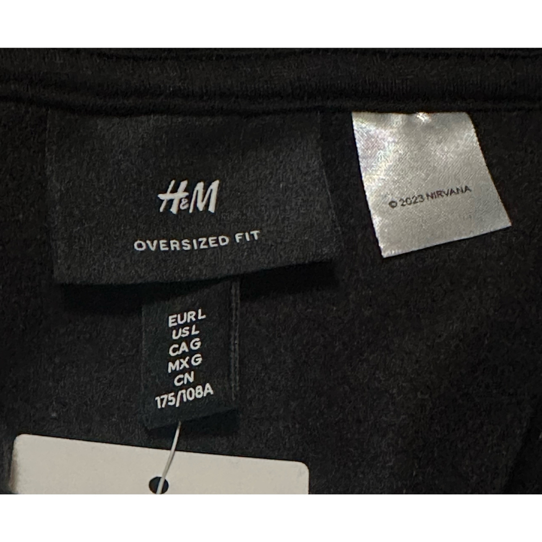 H&M(エイチアンドエム)の新品 H&M × ニルヴァーナ NIRVANA パーカー 天使ロゴ L メンズのトップス(パーカー)の商品写真