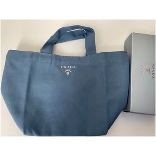 プラダ(PRADA)の新品★プラダPRADA ノベルティエコバッグ　バッグ　ブルー　箱付き(トートバッグ)