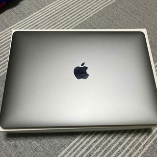 アップル(Apple)のMacBookAir 13 シルバー(ノートPC)