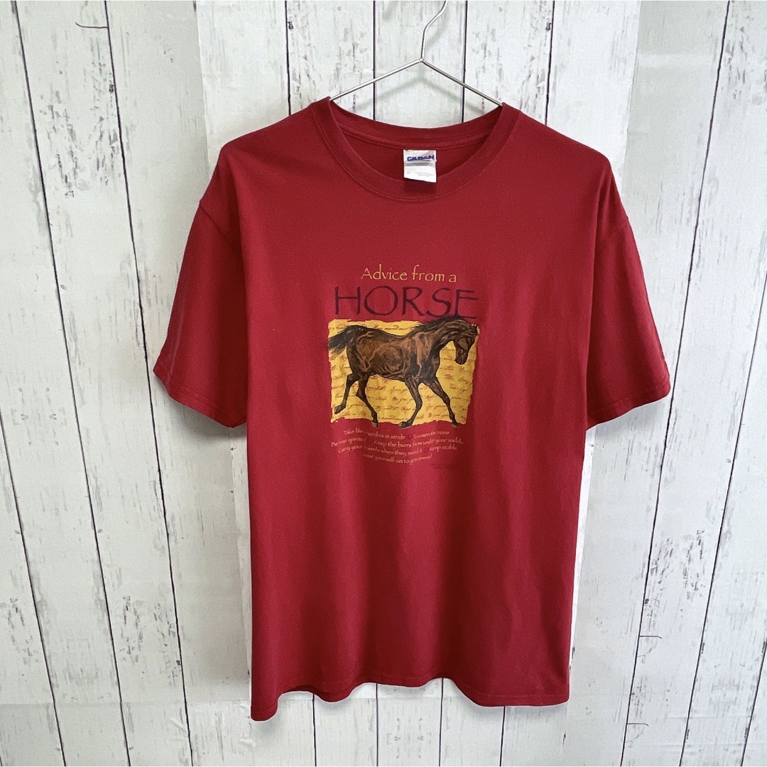 GILDAN(ギルタン)のUSA古着　GILDAN　Tシャツ　M　レッド　ホース　馬　アニマル柄　プリント メンズのトップス(Tシャツ/カットソー(半袖/袖なし))の商品写真