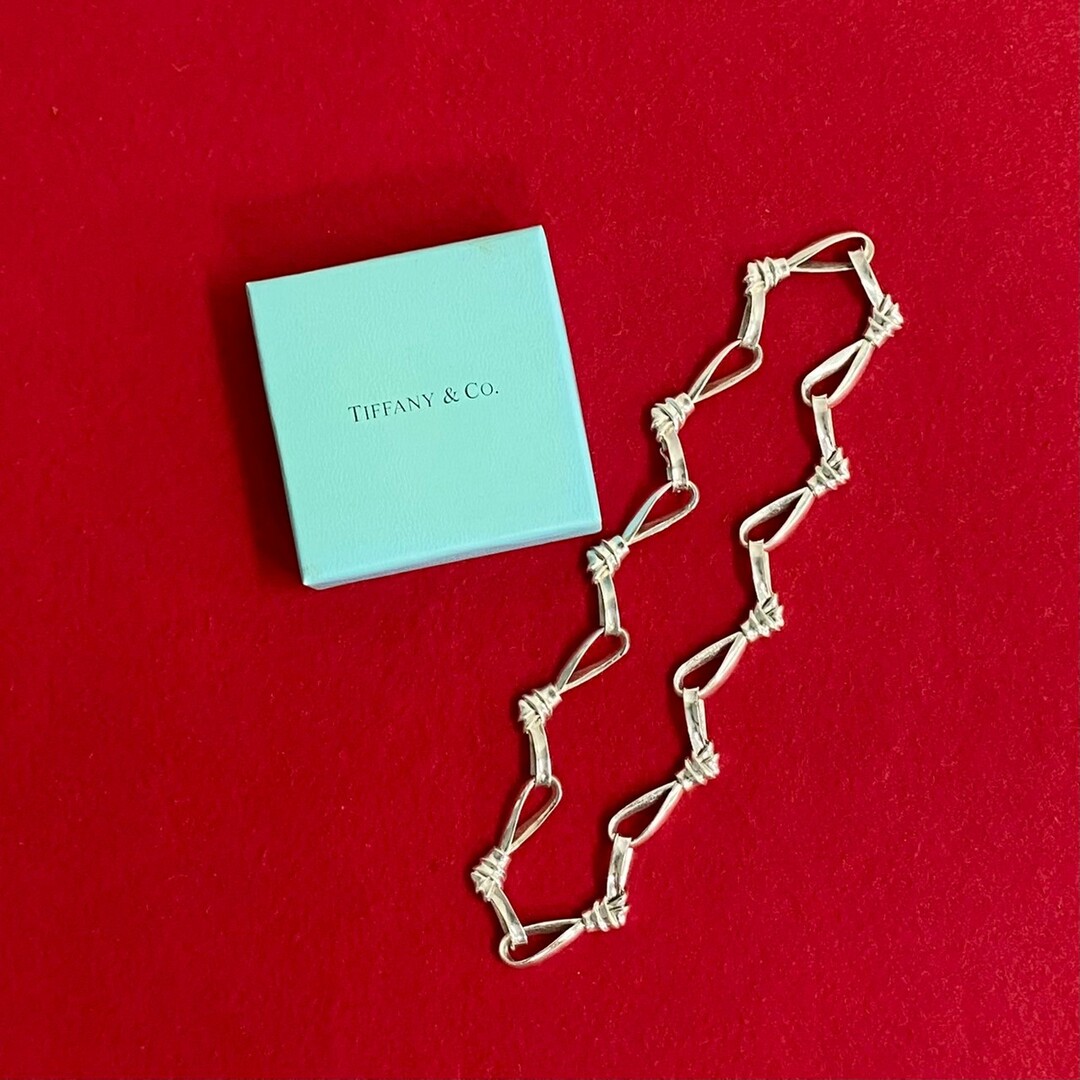 Tiffany & Co.(ティファニー)の極 美品 TIFFANY&Co. ティファニー ヴィンテージ 1988年 リボン モチーフ シルバー925 チョーカー ネックレス アクセサリー シルバー 69580 レディースのアクセサリー(ネックレス)の商品写真