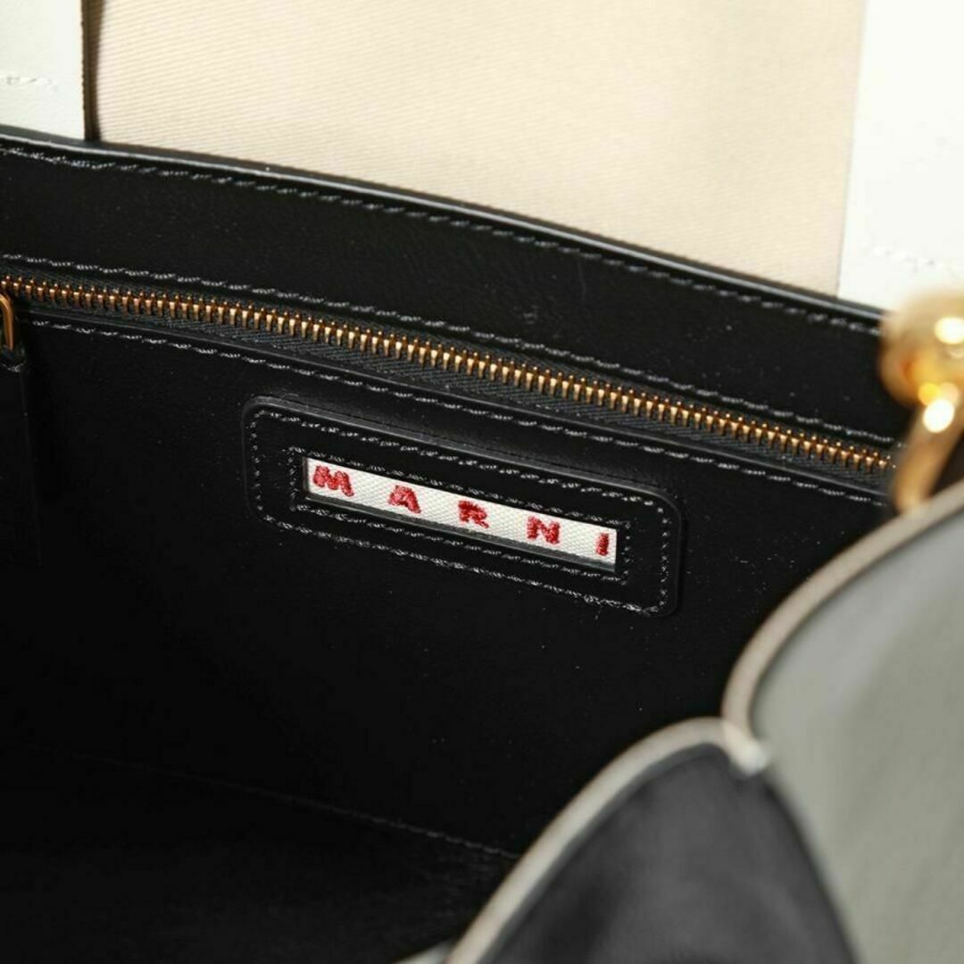 Marni(マルニ)のMARNI 新品未使用　MUSEO　トートバッグ　ムゼオ　ショルダーバッグ レディースのバッグ(ショルダーバッグ)の商品写真