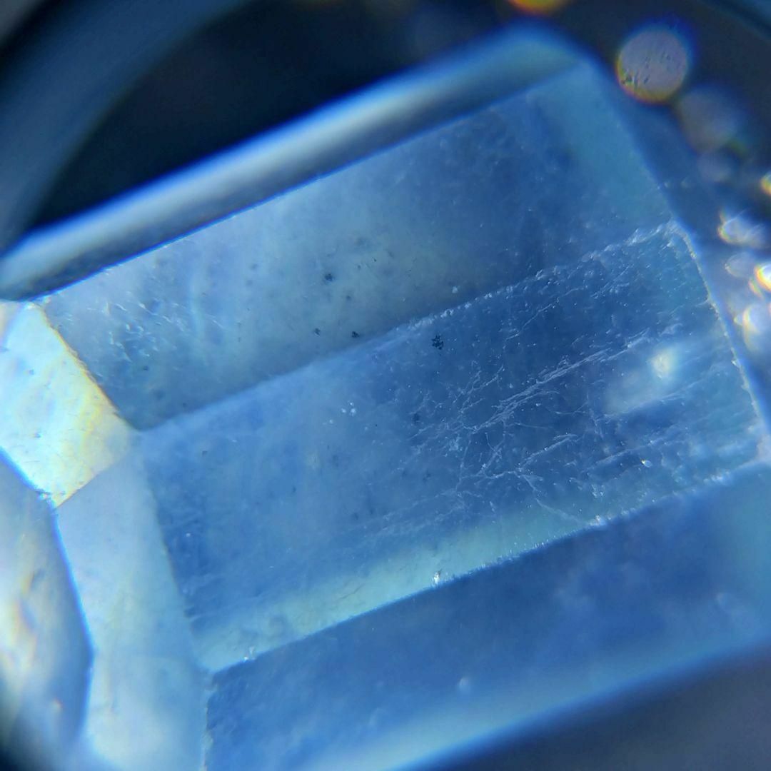 【幸福の石】透明度の高い天然無処理のアクアマリン、八角柱ネックレス　⑥ レディースのアクセサリー(ネックレス)の商品写真