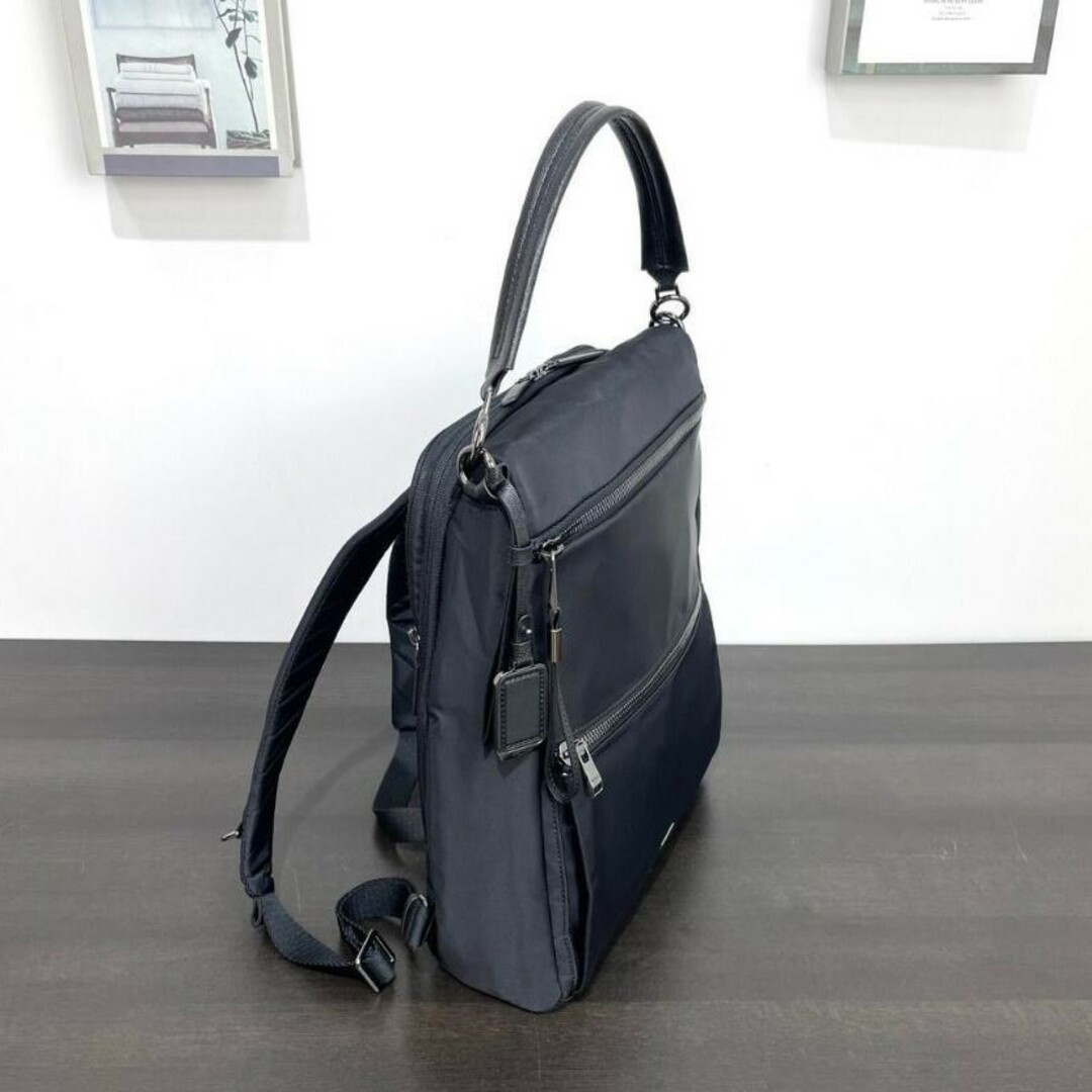 TUMI(トゥミ)のTUMI 「レイ」バックパック/トートVOYAGEUR レディースのバッグ(ショルダーバッグ)の商品写真