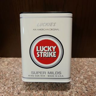 新品レア　LUCKY STRIKE　ラッキーストライク　ブリキ灰皿　非売品　灰皿