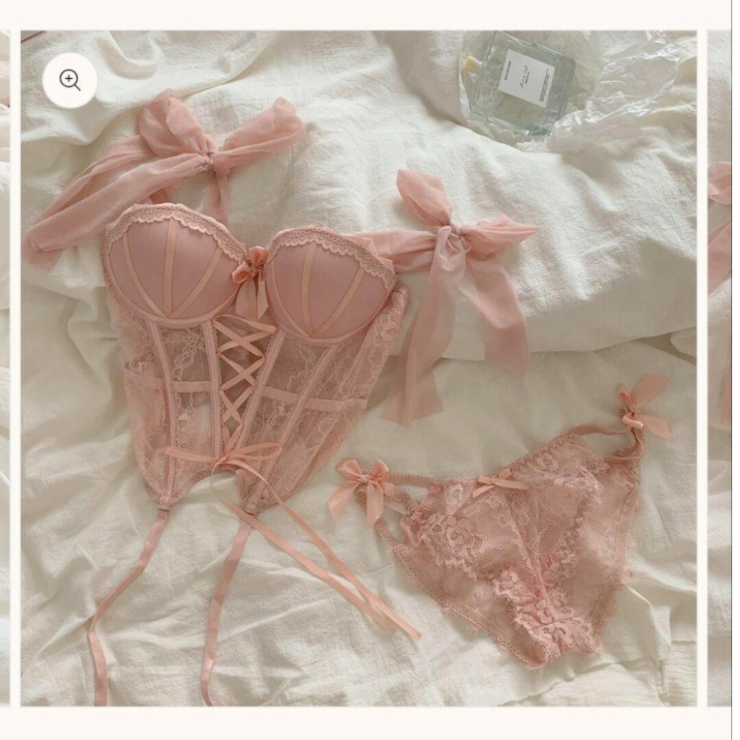 【！値下げ交渉受付中！】nana lingerie コルセット ブラ セット レディースの下着/アンダーウェア(ブラ&ショーツセット)の商品写真