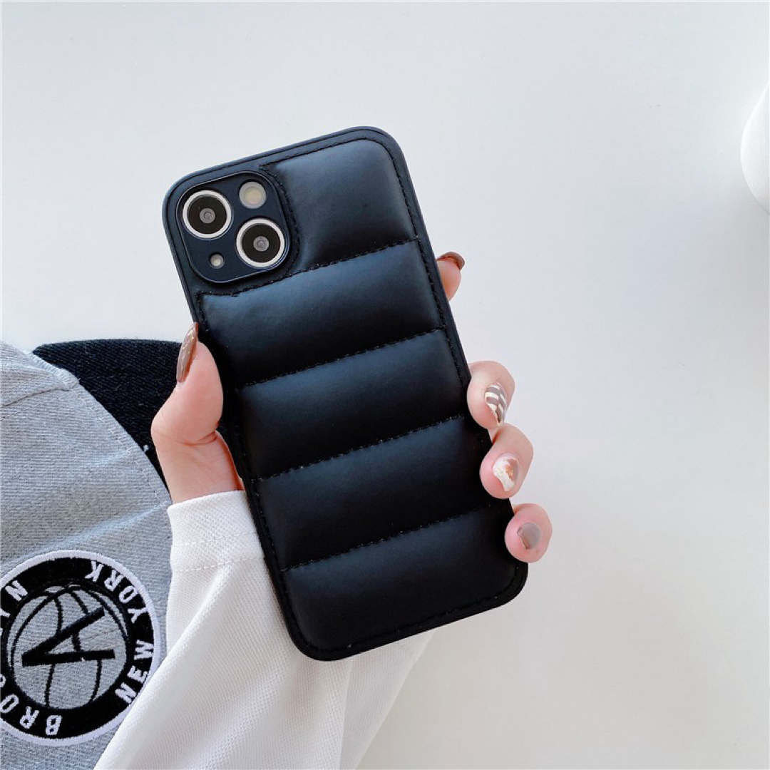 【新品】iPhone15 ブラック iPhoneケース デザイン シック スマホ/家電/カメラのスマホアクセサリー(iPhoneケース)の商品写真