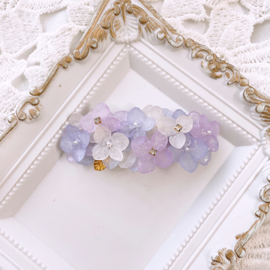 紫陽花 パステルカラー バレッタ ハンドメイドのアクセサリー(ヘアアクセサリー)の商品写真