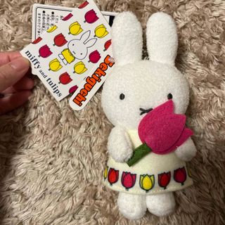 miffy - 新品未使用　ミッフィー　アンド　チューリップ　マスコットキーチェーン　ぬいぐるみ