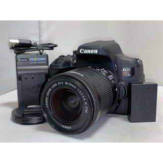 【最安値】Canon EOS kiss X8i 18-55mm レンズキット(デジタル一眼)