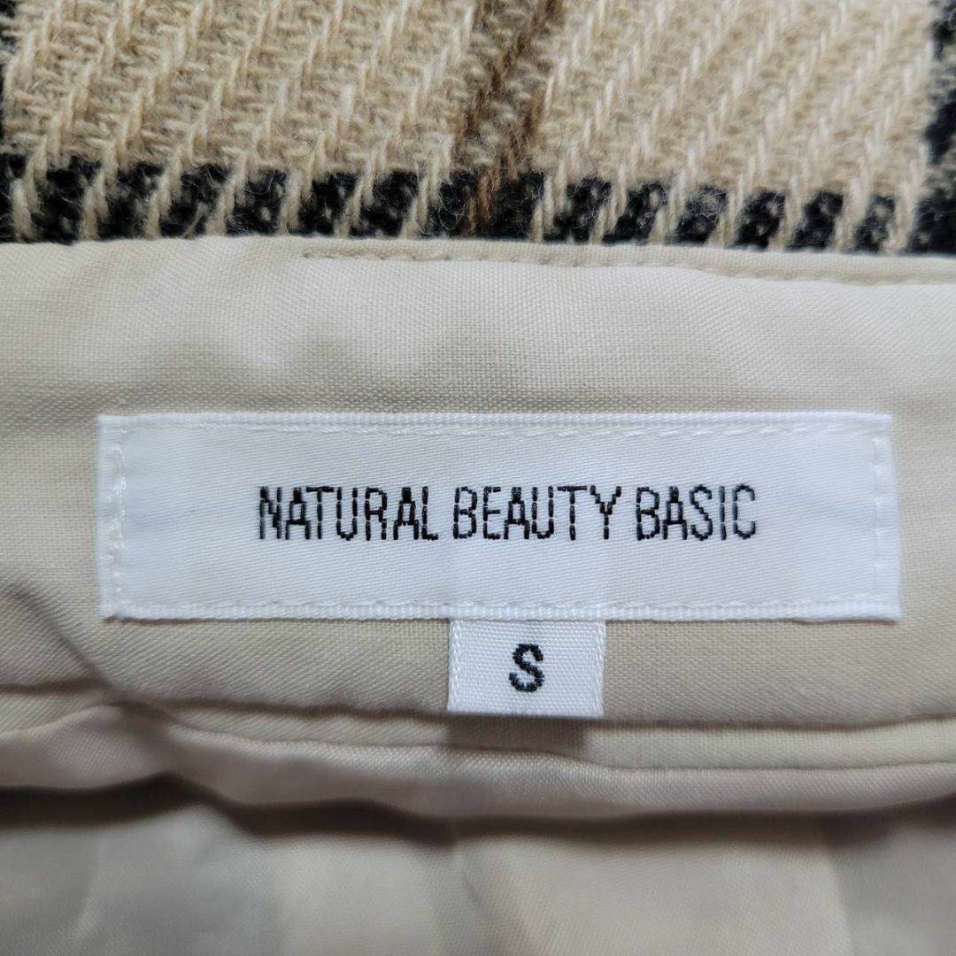 NATURAL BEAUTY BASIC(ナチュラルビューティーベーシック)のナチュラルビューティーベーシック ウール混 チェックタイトスカート ブラウン レディースのスカート(ミニスカート)の商品写真