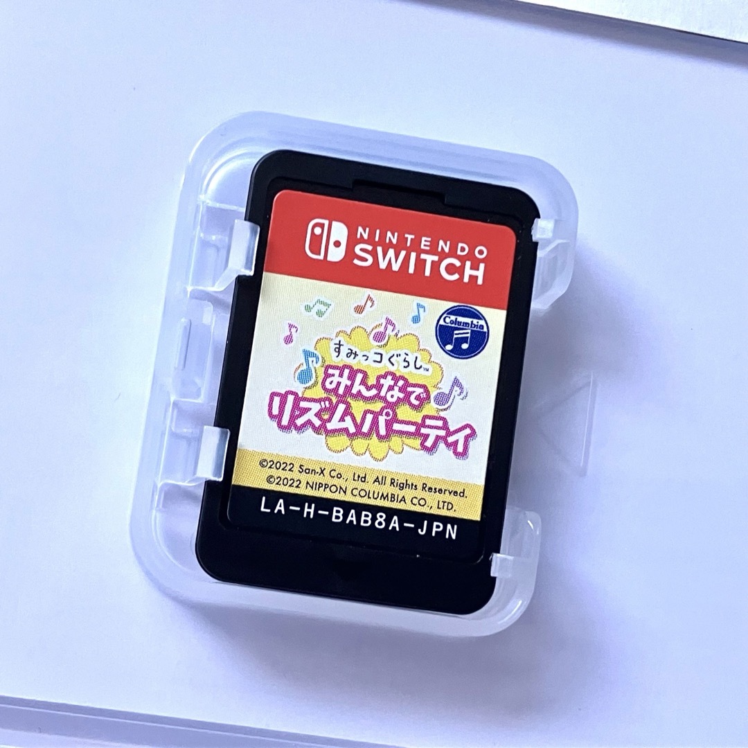 Nintendo Switch(ニンテンドースイッチ)のすみっコぐらし みんなでリズムパーティ 3DSソフト 3点付き エンタメ/ホビーのゲームソフト/ゲーム機本体(家庭用ゲームソフト)の商品写真