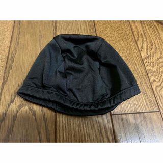 ダイソー(DAISO)の新品　ベビー・キッズ用　スイミングキャップ　水泳帽　黒　ブラック(帽子)