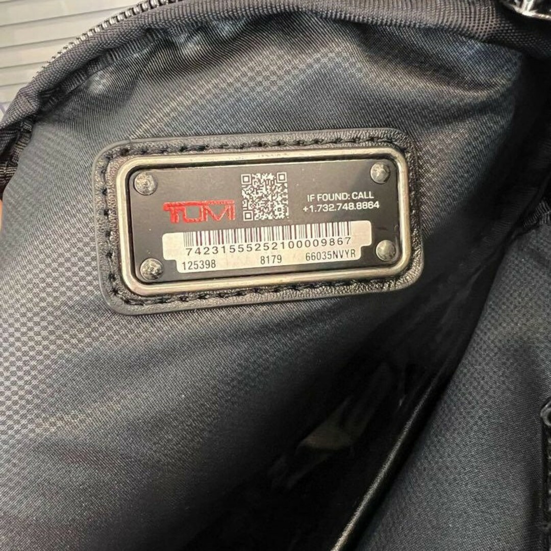 TUMI(トゥミ)の新品未使用 TUMI Harrison ボディバック ネイビー 66035 レディースのバッグ(ショルダーバッグ)の商品写真