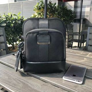 トゥミ(TUMI)のTUMIトゥミミニショルダーALPHA BRAVO 232309Dブラボ(ショルダーバッグ)